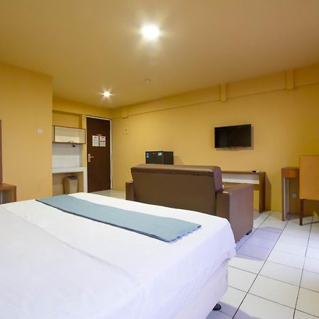 Apartemen Mutiara Bekasi By Abdihome Extérieur photo